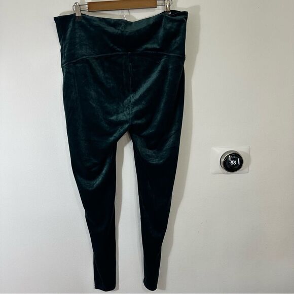 Spanx Emerald Green Festive Velvet Shaping Leggings size‎ 3X - Picture 7 of 7